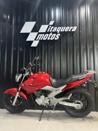 YAMAHA YS 250 FAZER 