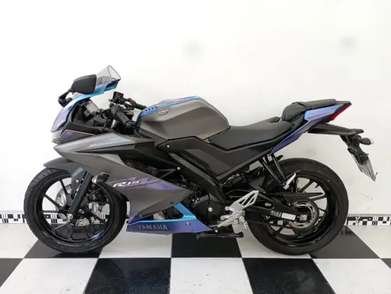 YAMAHA YZF R15 YAMAHA YZF R15
