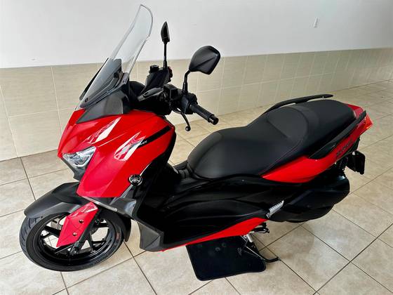 YAMAHA XMAX ABS 