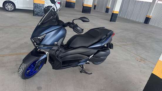 YAMAHA-XMAX ABS-2024
