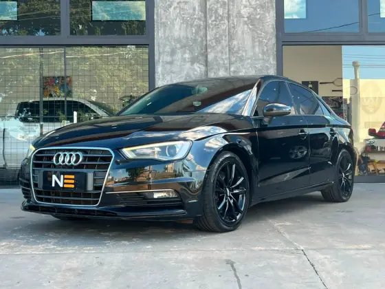 AUDI A3 1.8 TFSI SEDAN AMBITION 16V 180CV GASOLINA 4P AUTOMÁTICO