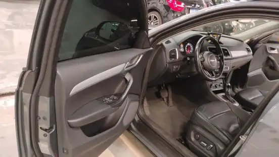 AUDI-Q3-2016