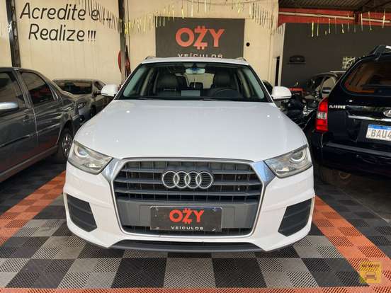 AUDI-Q3-1.4 TFSI AMBITION GASOLINA 4P S TRONIC AUDI-Q3-2015