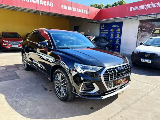 AUDI Q3 2.0 40 TFSI GASOLINA PERFORMANCE BLACK QUATTRO TIPTRONIC AUDI Q3 2.0 40 TFSI GASOLINA PERFORMANCE BLACK QUATTRO TIPTRONIC