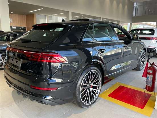 AUDI-Q8-3.0 TFSI GASOLINA PERFORMANCE BLACK QUATTRO TIPTRONIC AUDI-Q8-2026