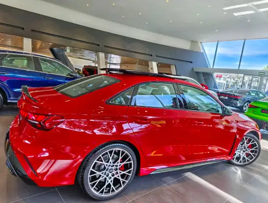 AUDI-RS3-2025