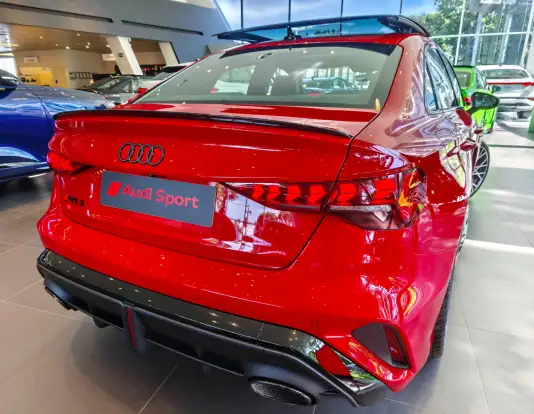 AUDI-RS3-2025