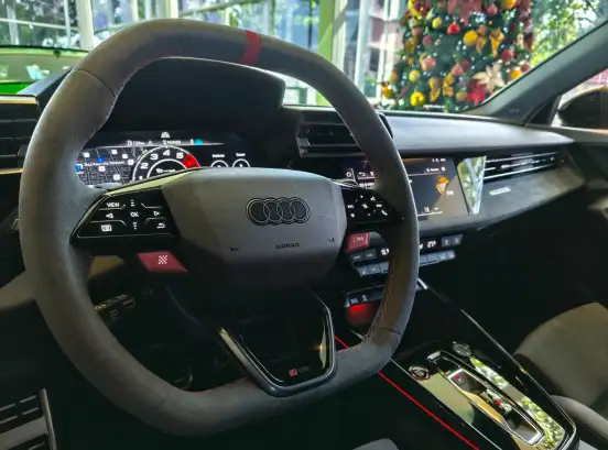 AUDI-RS3-2025