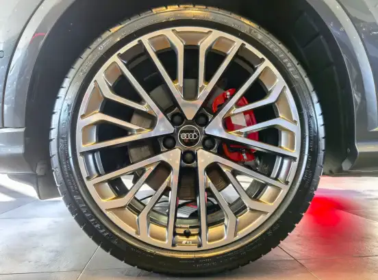 AUDI-SQ5-3.0 V6 TFSI GASOLINA QUATTRO S TRONIC AUDI-SQ5-2025