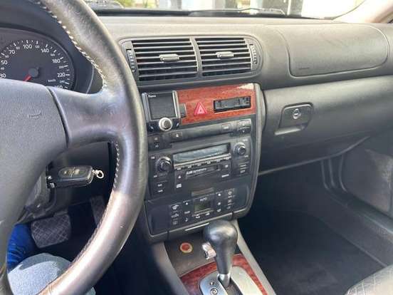 AUDI-A3-1.8 20V 150CV TURBO GASOLINA 4P AUTOMÁTICO AUDI-A3-2006