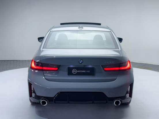 BMW-320i-2.0 16V TURBO FLEX M SPORT AUTOMÁTICO BMW-320i-2023