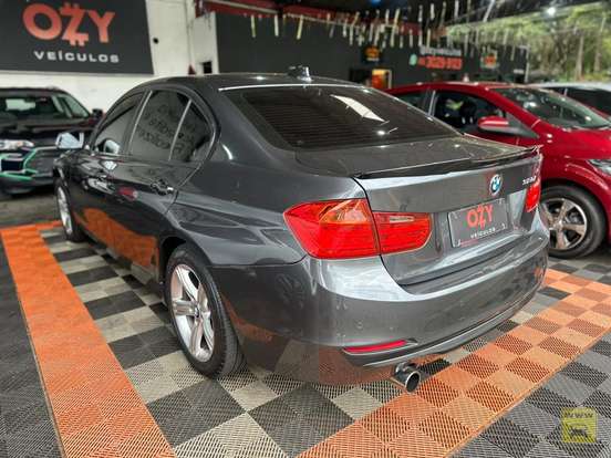BMW-320i-2.0 16V TURBO GASOLINA 4P AUTOMÁTICO BMW-320i-2013