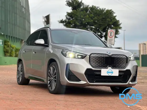 BMW iX1 ELÉTRICO XDRIVE30 M SPORT BMW iX1 ELÉTRICO XDRIVE30 M SPORT