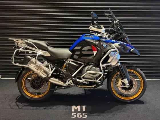 BMW R 1250 GS ADVENTURE PREMIUM BMW R 1250 GS ADVENTURE PREMIUM