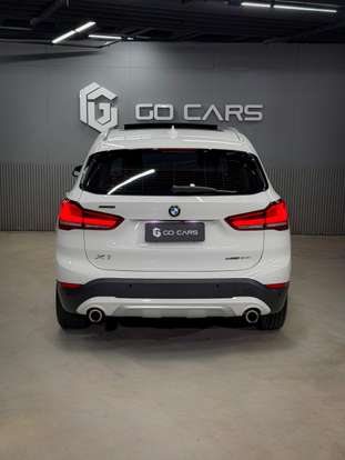 BMW-X1-2021