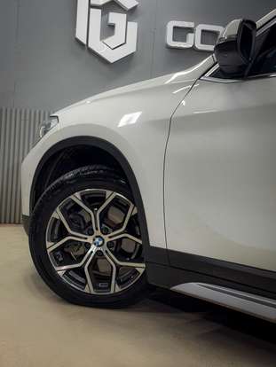 BMW-X1-2.0 16V TURBO ACTIVEFLEX SDRIVE20I X-LINE 4P AUTOMÁTICO BMW-X1-2021