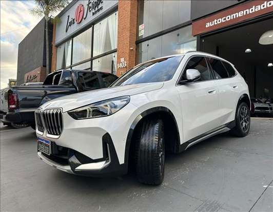BMW-X1-2022