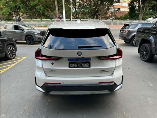 BMW-X1-2.0 16V TURBO GASOLINA SDRIVE20I X-LINE STEPTRONIC BMW-X1-2022
