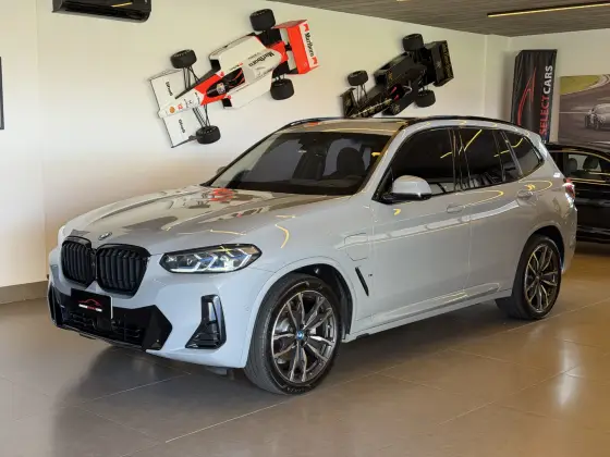 BMW X3 2.0 16V HÍBRIDO M SPORT XDRIVE30E STEPTRONIC BMW X3 2.0 16V HÍBRIDO M SPORT XDRIVE30E STEPTRONIC