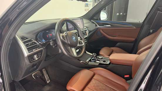 BMW-X3-2023