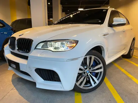 BMW X6 4.4 M SPORT 4X4 COUPÉ V8 32V BI-TURBO GASOLINA 4P AUTOMÁTICO BMW X6 4.4 M SPORT 4X4 COUPÉ V8 32V BI-TURBO GASOLINA 4P AUTOMÁTICO