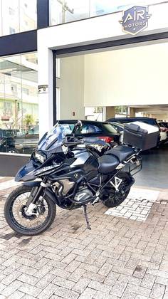 BMW R 1250 GS TRIPLE BLACK 