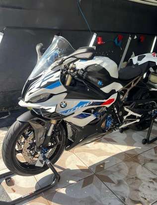 BMW-S 1000 RR-2021