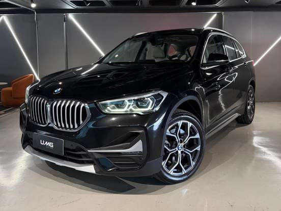 BMW-X1-2.0 16V TURBO ACTIVEFLEX SDRIVE20I X-LINE 4P AUTOMÁTICO BMW-X1-2020
