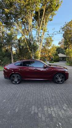 BMW-X6-2023