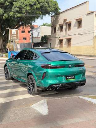 BMW-X6-2023