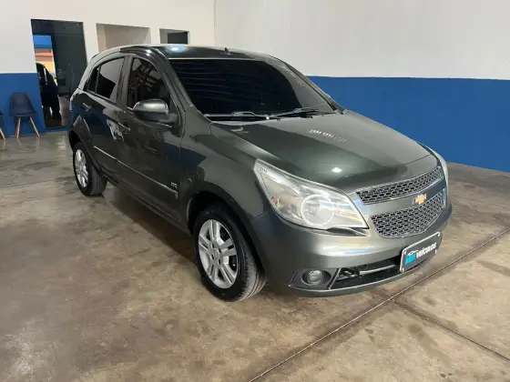 CHEVROLET AGILE 1.4 MPFI LT 8V FLEX 4P MANUAL CHEVROLET AGILE 1.4 MPFI LT 8V FLEX 4P MANUAL