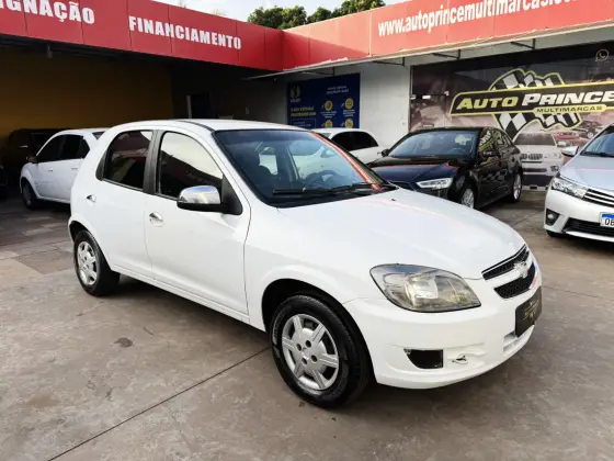 CHEVROLET CELTA 1.0 MPFI LT 8V FLEX 4P MANUAL CHEVROLET CELTA 1.0 MPFI LT 8V FLEX 4P MANUAL