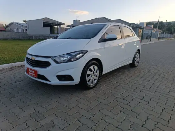 CHEVROLET ONIX 1.4 MPFI LT 8V FLEX 4P AUTOMÁTICO