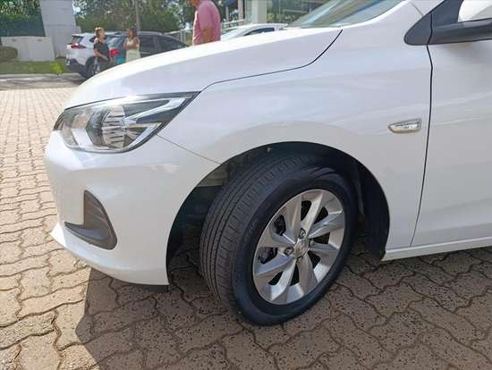 CHEVROLET-ONIX-2020