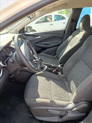 CHEVROLET-ONIX-2020
