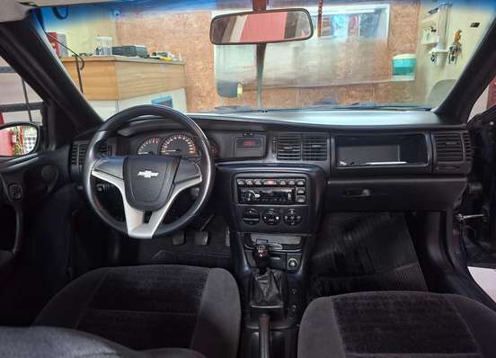 CHEVROLET-VECTRA-2.2 MPFI GLS 8V GASOLINA 4P MANUAL CHEVROLET-VECTRA-1998