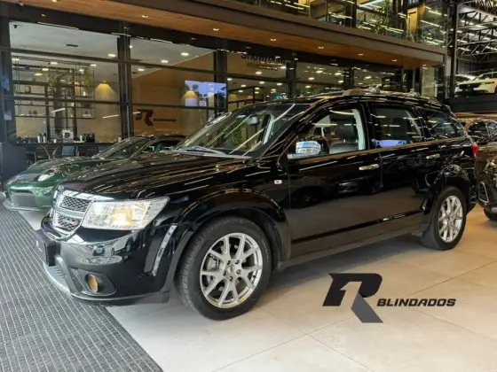 DODGE JOURNEY 3.6 RT V6 GASOLINA 4P AUTOMÁTICO DODGE JOURNEY 3.6 RT V6 GASOLINA 4P AUTOMÁTICO