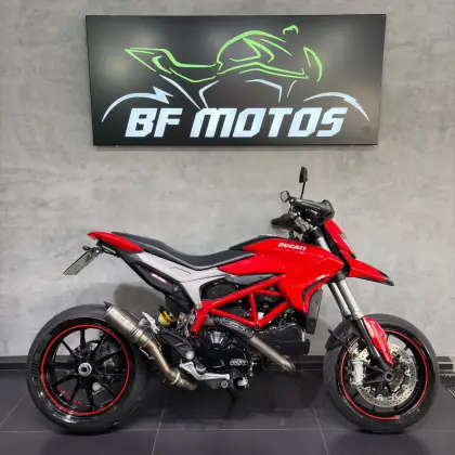 DUCATI HYPERMOTARD 821 