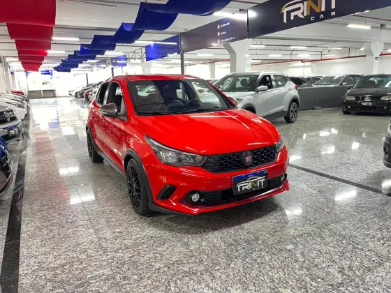 FIAT ARGO 1.8 E.TORQ FLEX HGT AT6 FIAT ARGO 1.8 E.TORQ FLEX HGT AT6