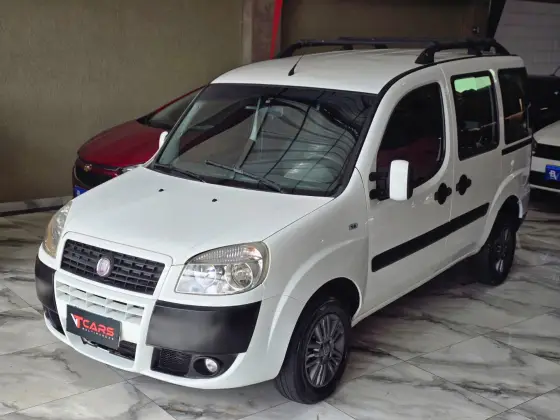 FIAT DOBLÒ 1.8 MPI ESSENCE 16V FLEX 4P MANUAL FIAT DOBLÒ 1.8 MPI ESSENCE 16V FLEX 4P MANUAL
