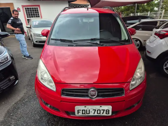 FIAT IDEA 1.4 MPI ATTRACTIVE 8V FLEX 4P MANUAL FIAT IDEA 1.4 MPI ATTRACTIVE 8V FLEX 4P MANUAL