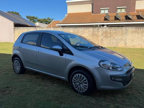 FIAT PUNTO 1.6 ESSENCE 16V FLEX 4P AUTOMATIZADO