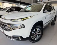 FIAT TORO 2.0 16V TURBO DIESEL VOLCANO 4WD AT9 FIAT TORO 2.0 16V TURBO DIESEL VOLCANO 4WD AT9