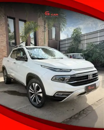 FIAT TORO 2.0 16V TURBO DIESEL VOLCANO 4WD AT9 FIAT TORO 2.0 16V TURBO DIESEL VOLCANO 4WD AT9