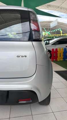 FIAT-UNO-2017