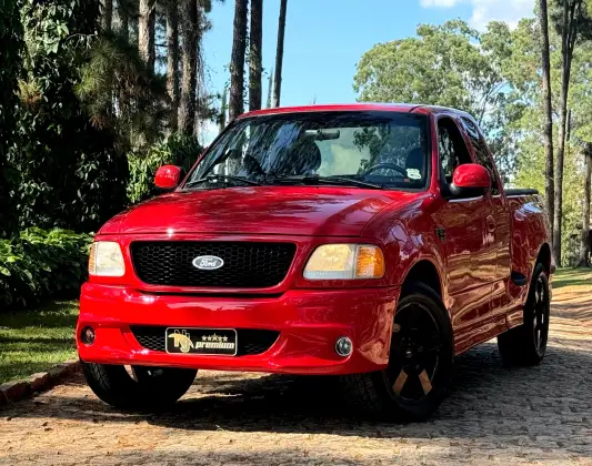 FORD F-150 4.6 LARIAT CE 4X2 V8 GASOLINA 3P AUTOMÁTICO FORD F-150 4.6 LARIAT CE 4X2 V8 GASOLINA 3P AUTOMÁTICO
