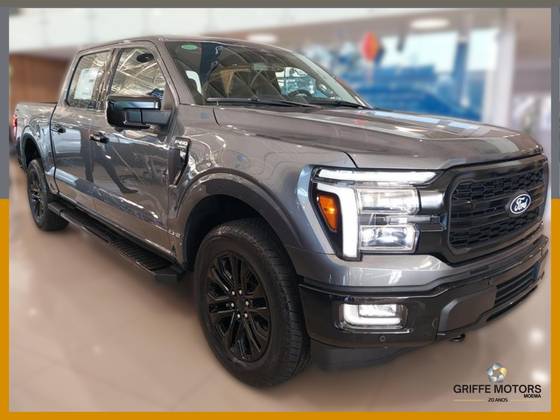 FORD F-150 5.0 V8 GASOLINA CD LARIAT BLACK FX4 AUTOMÁTICO