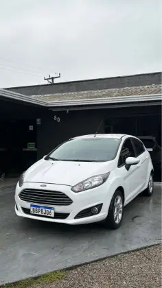 FORD FIESTA 1.6 SE HATCH 16V FLEX 4P MANUAL FORD FIESTA 1.6 SE HATCH 16V FLEX 4P MANUAL