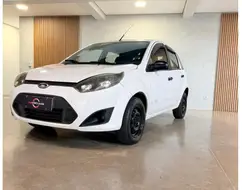 FORD FIESTA 1.6 MPI CLASS HATCH 8V FLEX 4P MANUAL FORD FIESTA 1.6 MPI CLASS HATCH 8V FLEX 4P MANUAL