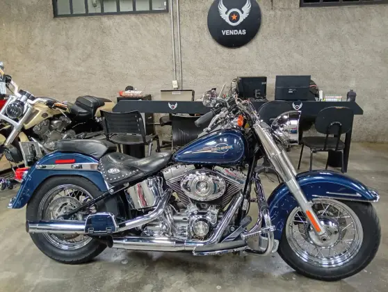 HARLEY-DAVIDSON SOFTAIL HERITAGE CUSTOM 